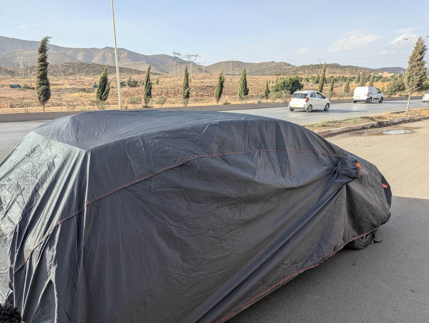 غطاء السيارة بطبقتين للحماية مقاوم وشديد التحمل مع حقيبة تخزين Car Cover with Excellent Fabrics Keep Car Save in Four Seasons